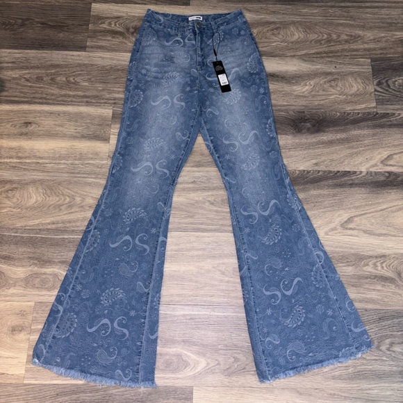 Denim Set - Picture 2 of 3